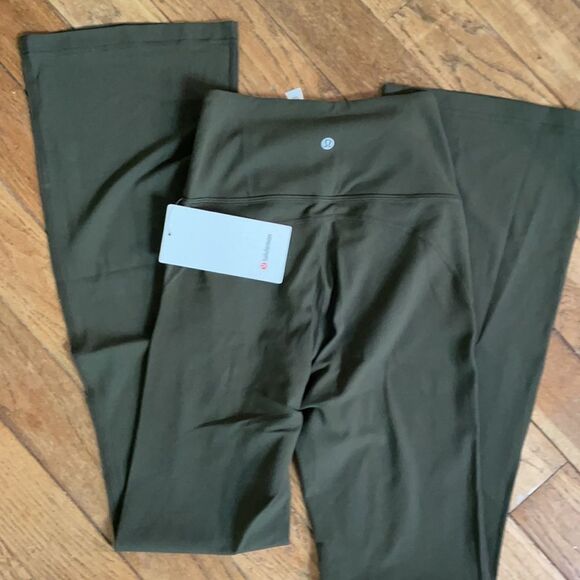 lululemon athletica Pants - NWT LULULEMON Groove Pant Flare High Waist army Green olive NULU size 4 perfect